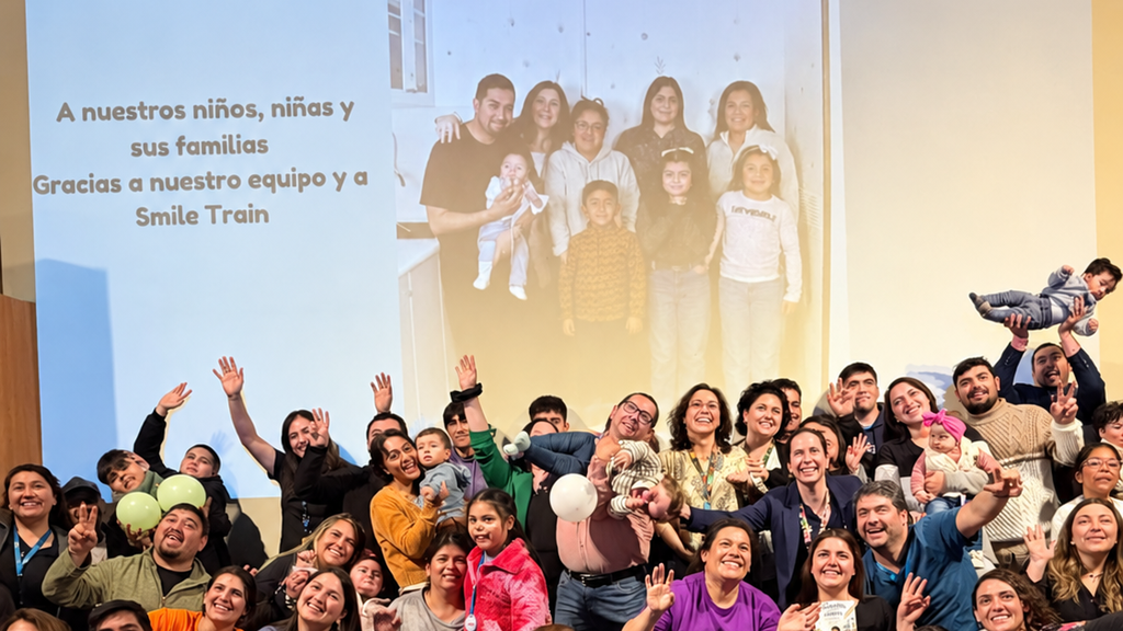 EN EL DÍA DE LA SONRISA EL HHHA CELEBRA EL CAMINO COMPARTIDO POR…