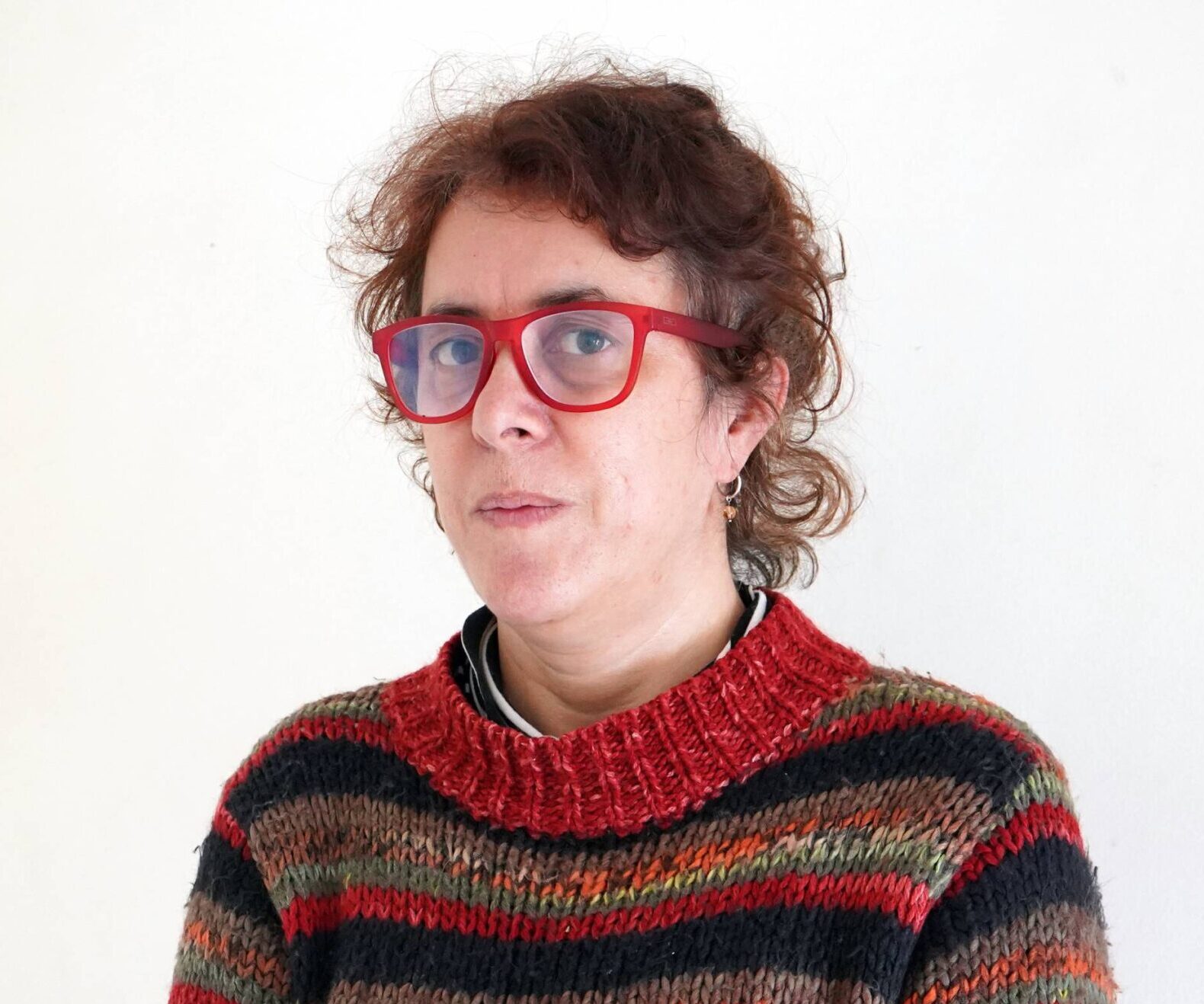 Entrevista: «El problema se desplazó de no tener casa a no poder…