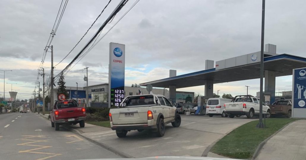 Dos trabajadores resultan lesionados tras violento asalto en…
