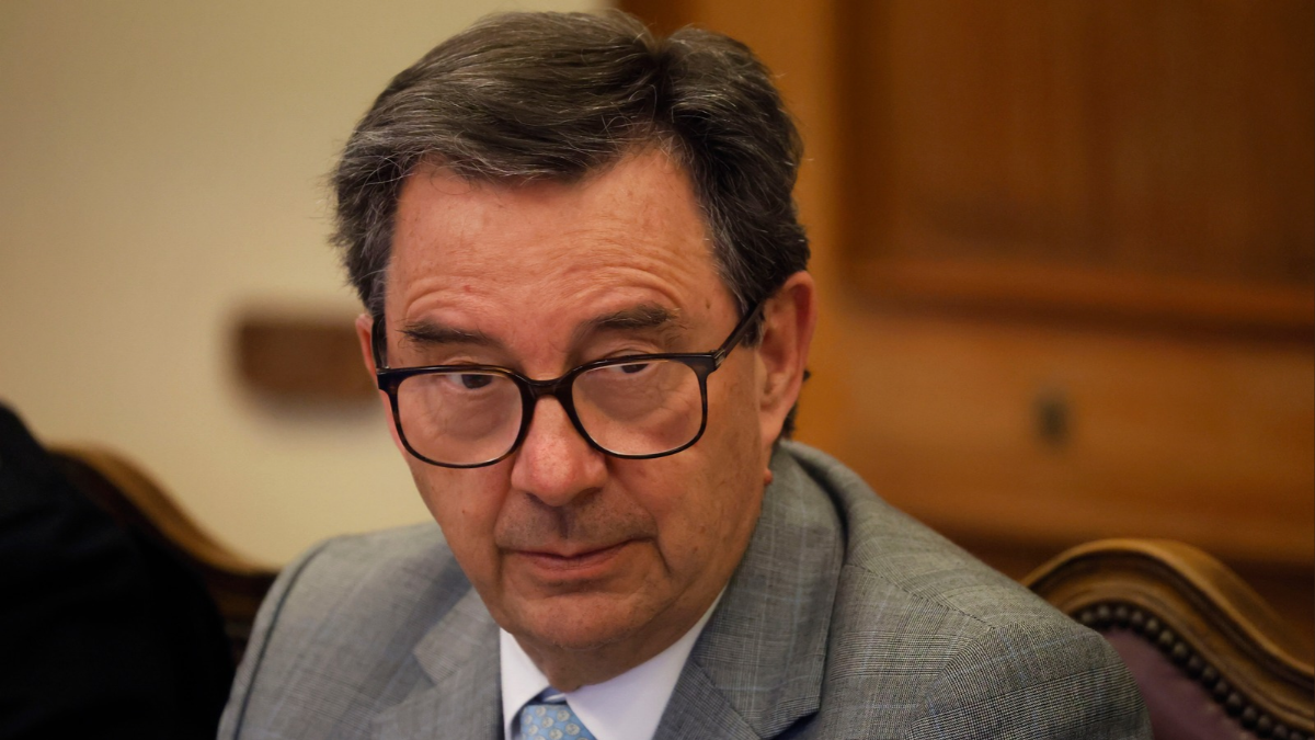 Barros valoró actitud "conciliadora" de Argentina por no frenar paso…