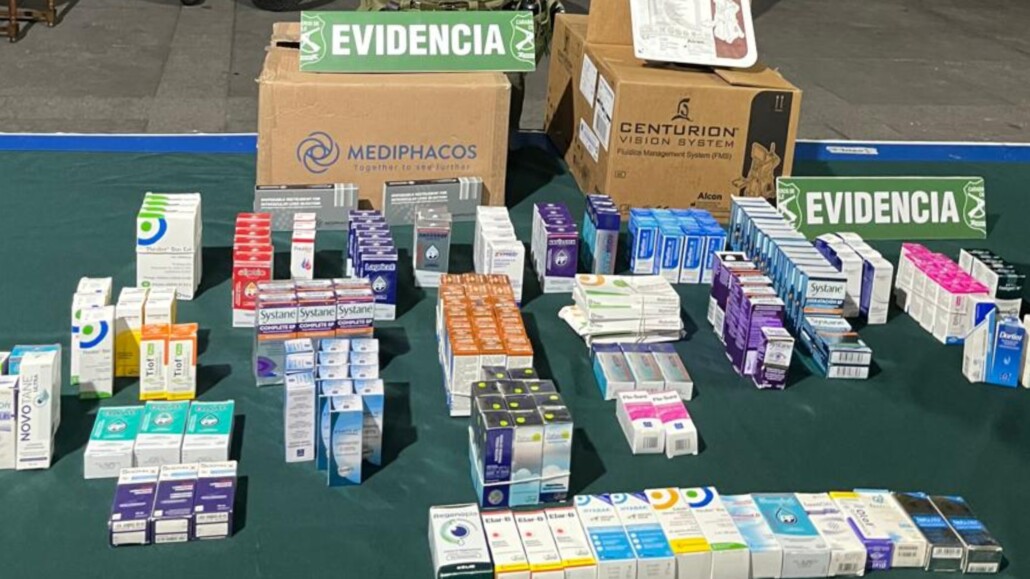 Delincuentes roban medicamentos destinados a pacientes que esperaban…