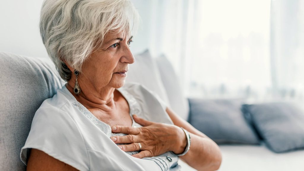 COLESTEROL EN LA MUJER: EL RIESGO CARDIOVASCULAR INVISIBLE QUE…