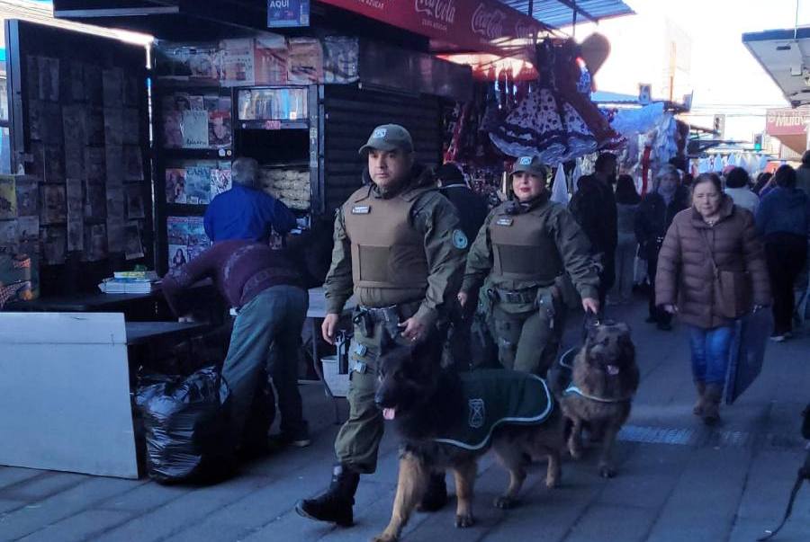 “Copamiento” de Carabineros dejó sin comercio ambulante el centro de…