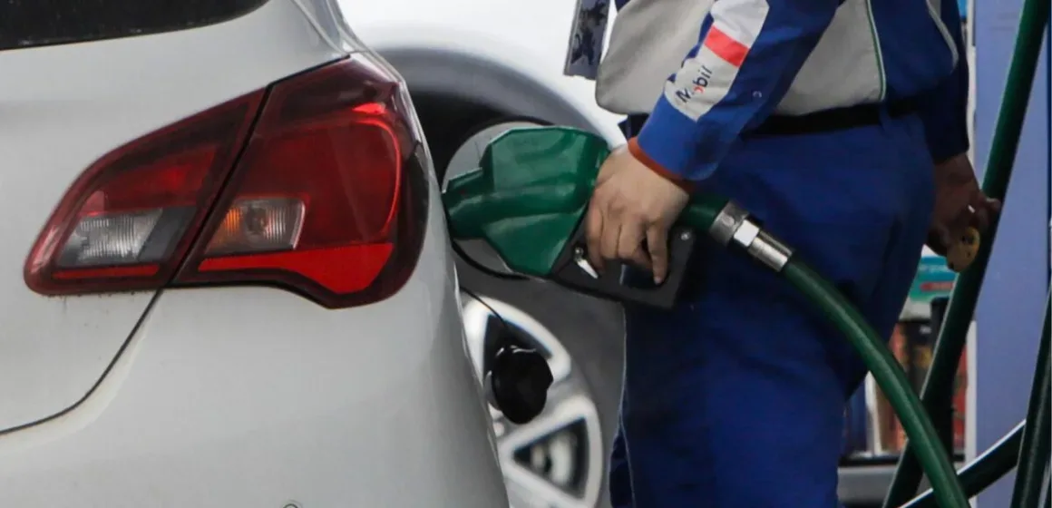 Gobierno descarta propuesta para mezclar gasolina con etanol tras…