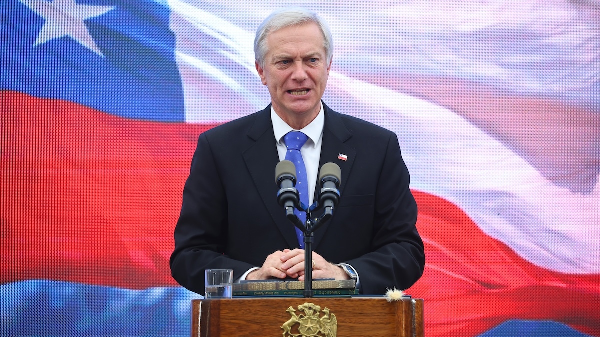 Kast se distancia de presiones para conmemorar el 18-O