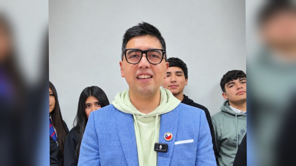 Profesor del Liceo Bicentenario Nuevo Mundo de Mulchén es finalista…