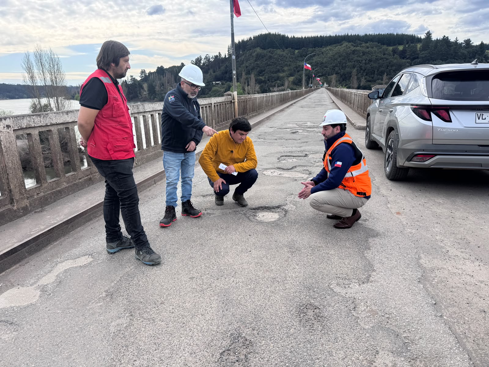 Realizarán bacheo de emergencia a calzada del Puente Ñipas