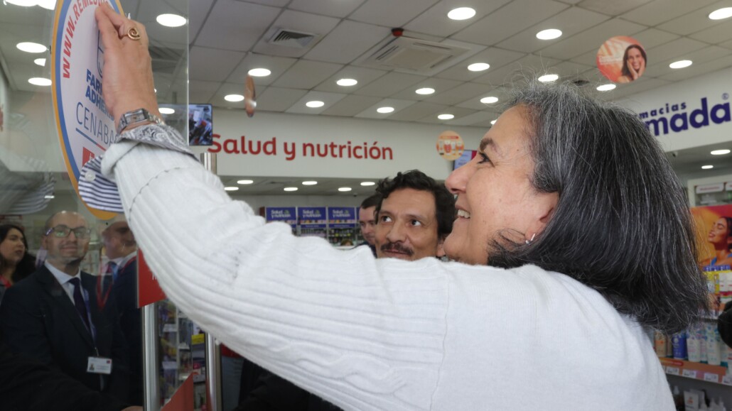 Cadena de farmacias se une a la “Ley Cenabast”