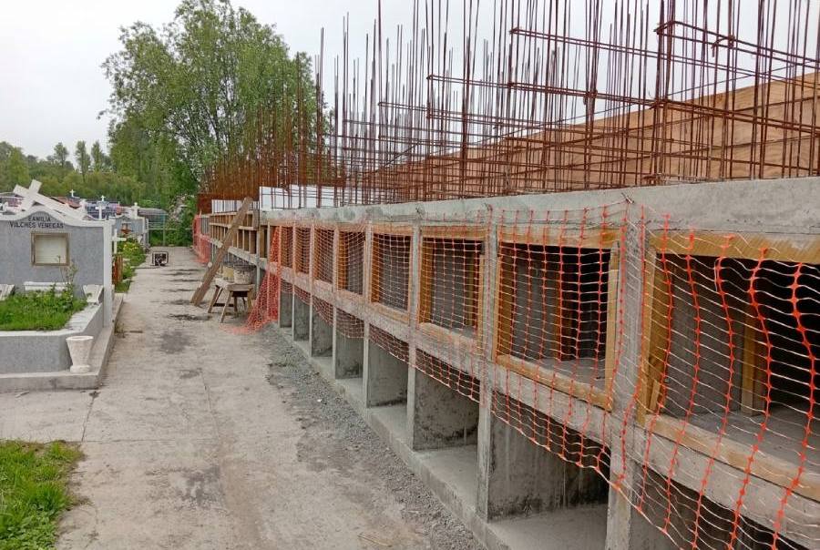 Construyen 160 nuevos nichos en cementerio municipal de Chillán