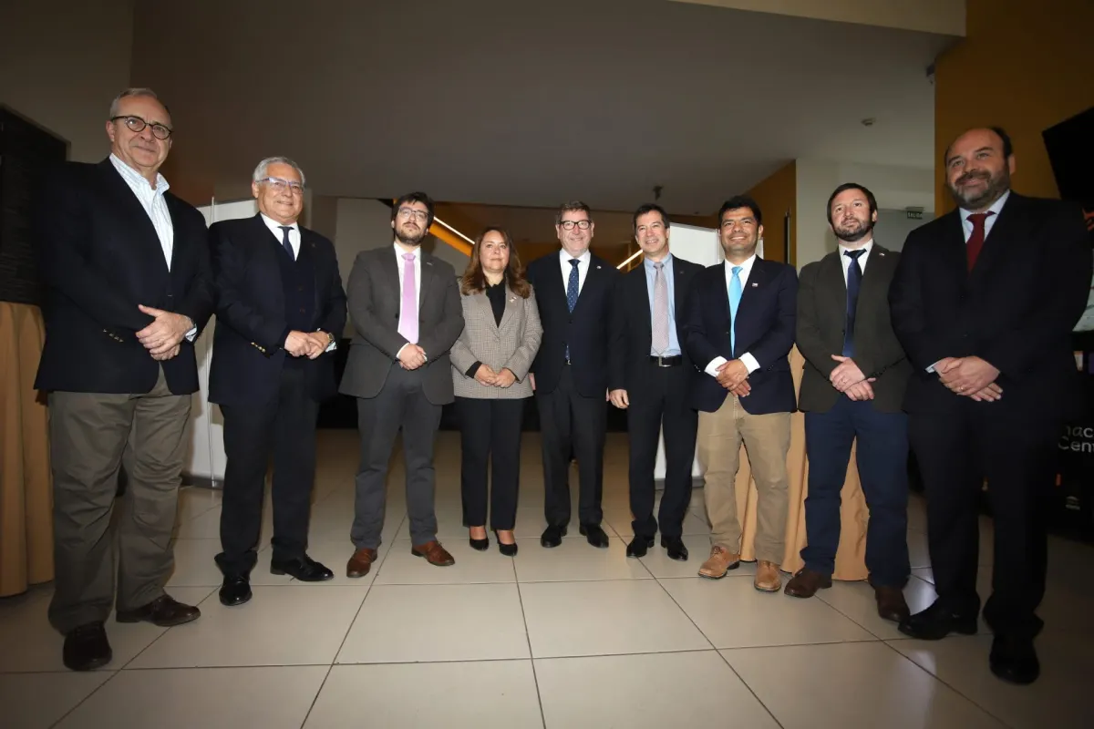Autoridades, empresas y la academia participaron en el seminario…