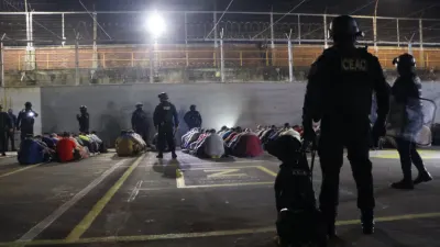 Incautan decenas de armas hechizas al interior de cárcel de Yumbel