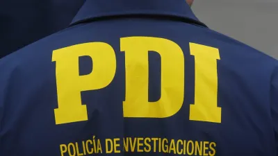 PERSECUCIÓN EN PUCÓN TERMINA CON UN AUTO EN EL RÍO CANDELARIA Y DOS…