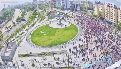 Organizaciones sociales marchan en el centro de Santiago a siete…